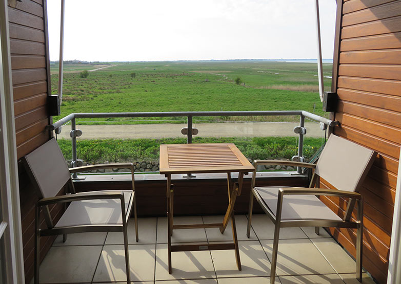 Ferienwohnung auf Sylt mit Balkon und Meerblick